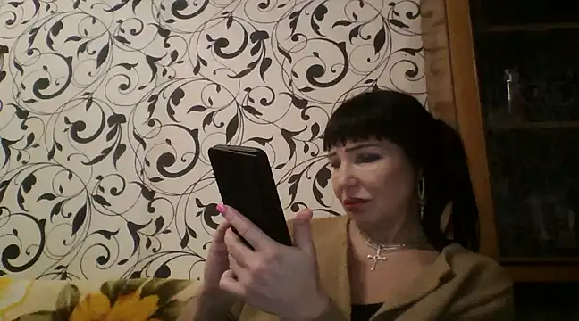 Snapshot of JeaneDavis chatting on 03.22.25 JeaneDavis online show from 03.22.25