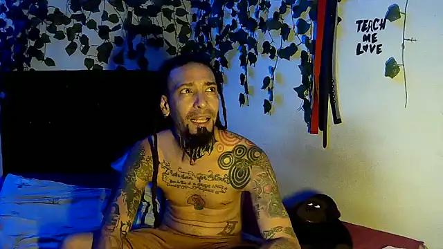 Snapshot of caribbeanlover1 chatting on 06.17.26 caribbeanlover1 online show from 06.17.26
