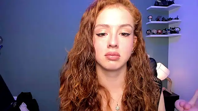 Cassandra Caiin online show from 01.05.25