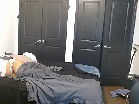 Snapshot of realninafame chatting on 12.29.24 realninafame online show from 12.29.24