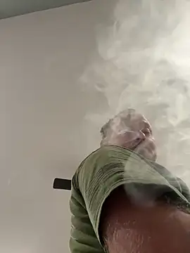 smokeymt420 online show from 04.06.26