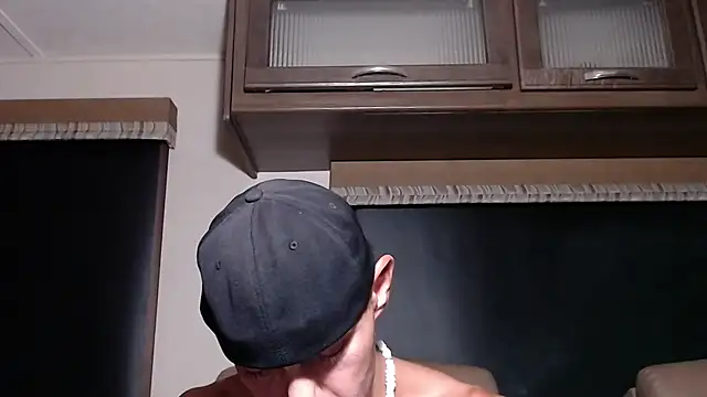 Snapshot of ThickD2C chatting on 07.04.26 ThickD2C online show from 07.04.26