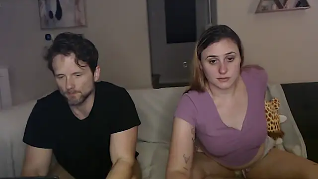 Snapshot of sunny420princess chatting on 09.21.25 sunny420princess online show from 09.21.25