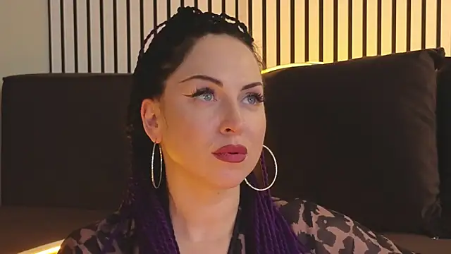 Snapshot of lily_conor chatting on 03.23.25 lily conor online show from 03.23.25