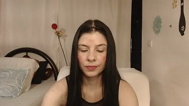 Estefani 32 online show from 09.26.25