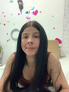 Estefani 32 online show from 04.02.26