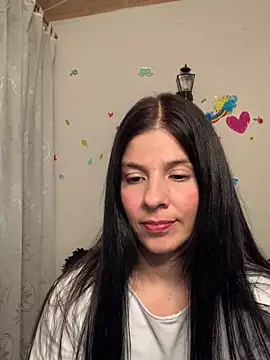 Snapshot of Estefani_32 chatting on 05.03.26 Estefani 32 online show from 05.03.26