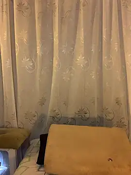 Snapshot of Estefani_32 chatting on 05.22.26 Estefani 32 online show from 05.22.26