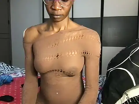 choco petite online show from 02.28.25