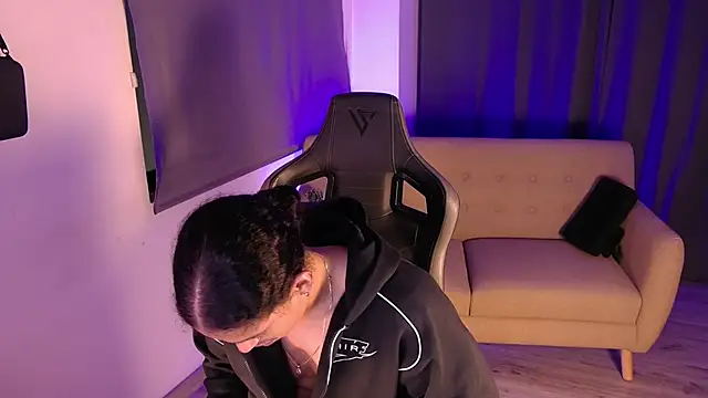 Liam V online show from 03.06.26