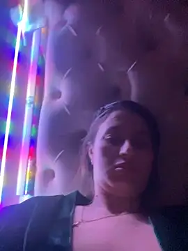 Flossy Vettie online show from 11.06.25