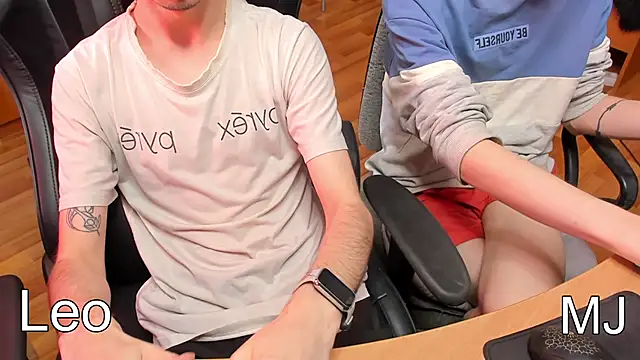 Snapshot of teelimata chatting on 02.19.25 teelimata online show from 02.19.25