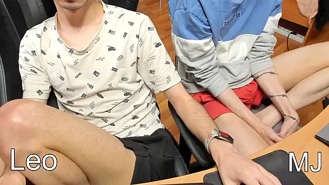 Snapshot of teelimata chatting on 03.18.25 teelimata online show from 03.18.25