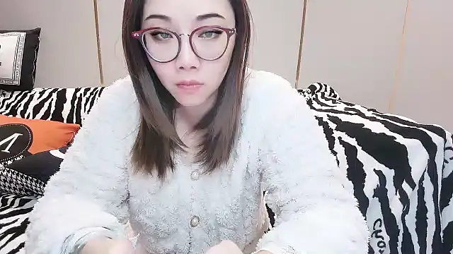 Snapshot of Giuliam chatting on 01.15.25 Giuliam online show from 01.15.25
