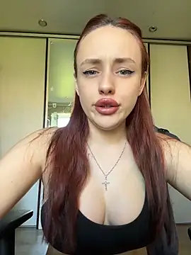 Snapshot of Lisaaan chatting on 06.13.26 Lisaaan online show from 06.13.26