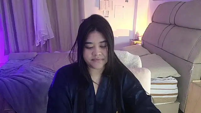 Snapshot of feluriana chatting on 05.05.26 feluriana online show from 05.05.26