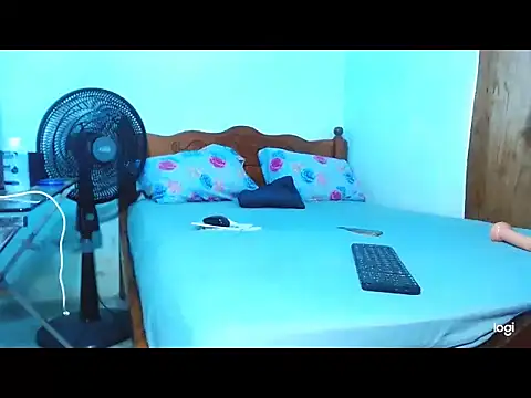 Snapshot of cositarrica_xxx chatting on 03.14.25 cositarrica xxx online show from 03.14.25