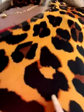 Snapshot of scarlett_sexx69 chatting on 09.17.25 scarlett sexx69 online show from 09.17.25