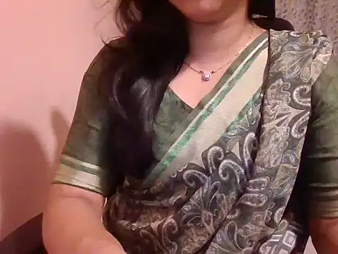 Snapshot of Pinky_4 chatting on 02.16.25 Pinky 4 online show from 02.16.25