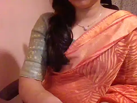 Snapshot of Pinky_4 chatting on 02.25.25 Pinky 4 online show from 02.25.25