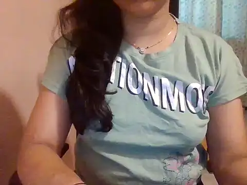 Snapshot of Pinky_4 chatting on 03.12.25 Pinky 4 online show from 03.12.25