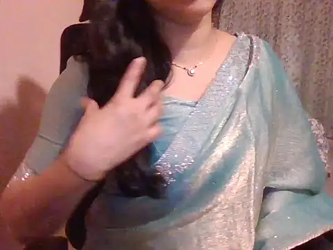 Snapshot of Pinky_4 chatting on 03.12.25 Pinky 4 online show from 03.12.25