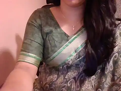 Snapshot of Pinky_4 chatting on 03.20.25 Pinky 4 online show from 03.20.25