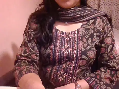 Snapshot of Pinky_4 chatting on 01.10.26 Pinky 4 online show from 01.10.26