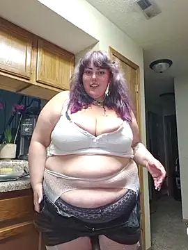 Cutegothcrybabyx online show from 09.15.25