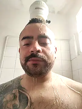 Snapshot of SirCrespo24 chatting on 03.12.26 SirCrespo24 online show from 03.12.26