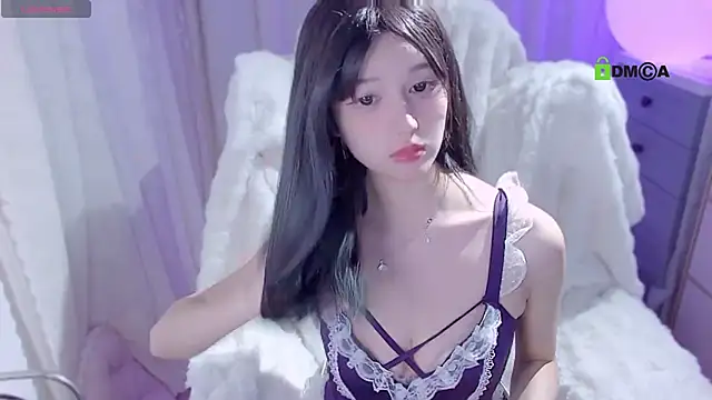 Snapshot of tiramesusu chatting on 12.14.24 tiramesusu online show from 12.14.24