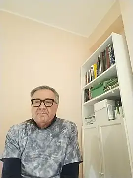 YOU6me online show from 01.05.26