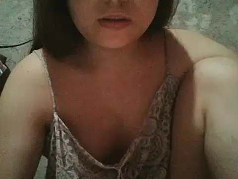 Beatrice143 online show from 12.16.24