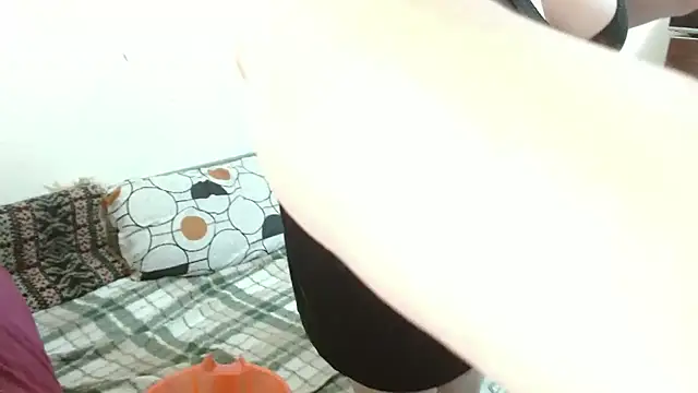 RidemerafSuzana online show from 02.13.26