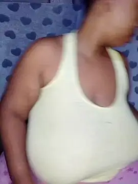 winterqueenx online show from 01.08.25