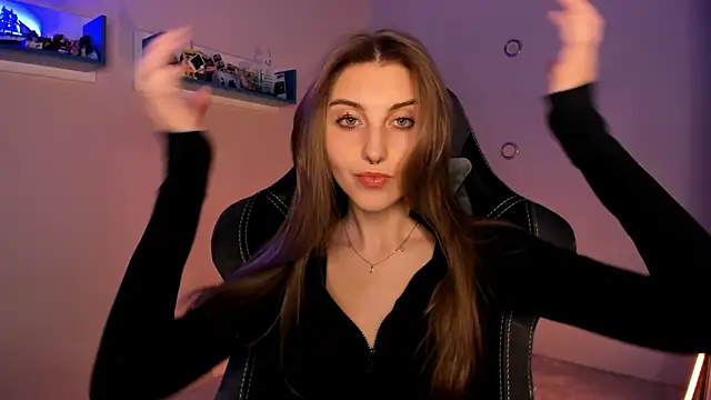 CassiaBlade1 online show from 01.28.25