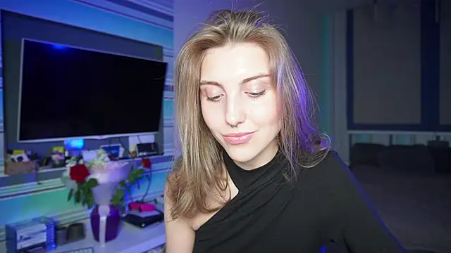 CassiaBlade1 online show from 09.12.25