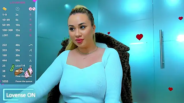 Snapshot of sassy_madeline chatting on 01.06.25 sassy madeline online show from 01.06.25