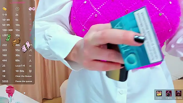 Snapshot of sassy_madeline chatting on 01.15.26 sassy madeline online show from 01.15.26