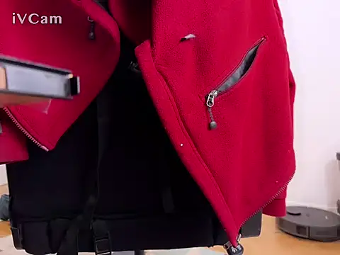 Snapshot of the-magic-dick77 chatting on 03.17.25 the-magic-dick77 online show from 03.17.25