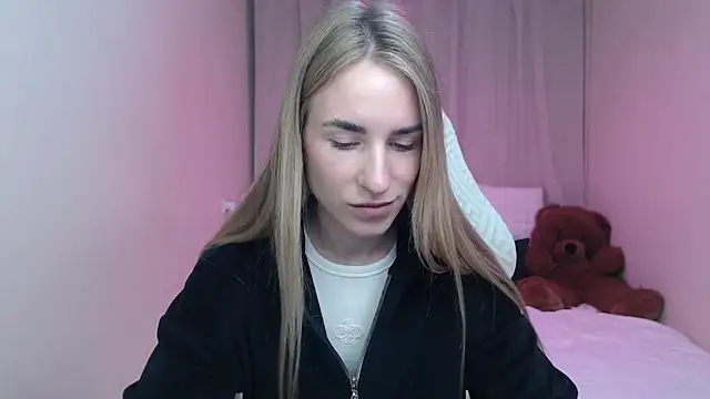 Snapshot of DeboraHorny chatting on 04.25.26 DeboraHorny online show from 04.25.26