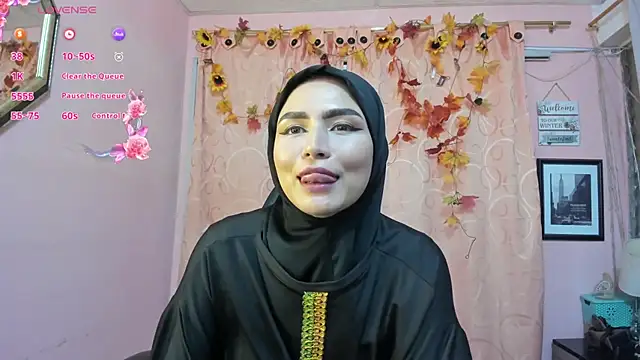 Snapshot of DarshaKhemu chatting on 11.03.25 DarshaKhemu online show from 11.03.25