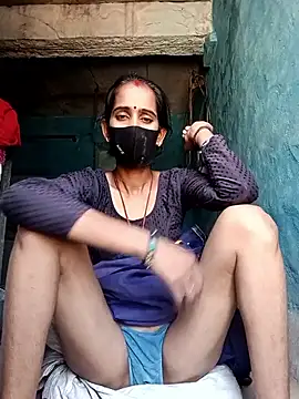 Snapshot of Mohni_Das chatting on 05.31.26 Mohni Das online show from 05.31.26
