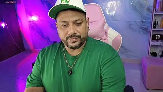 Snapshot of jacoob_woods chatting on 05.01.26 jacoob woods online show from 05.01.26
