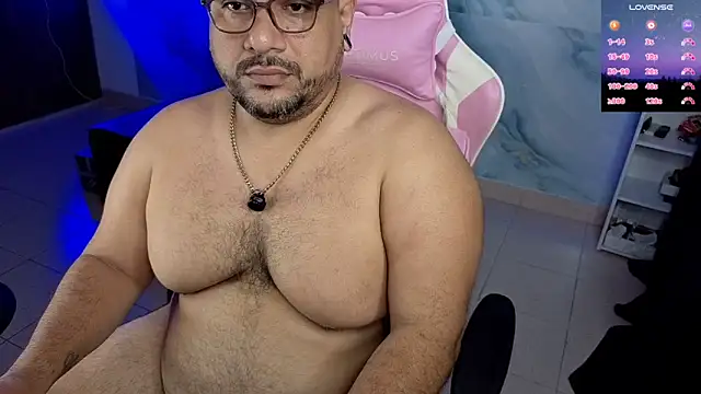 Snapshot of jacoob_woods chatting on 05.26.26 jacoob woods online show from 05.26.26