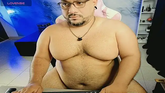 Snapshot of jacoob_woods chatting on 05.30.26 jacoob woods online show from 05.30.26