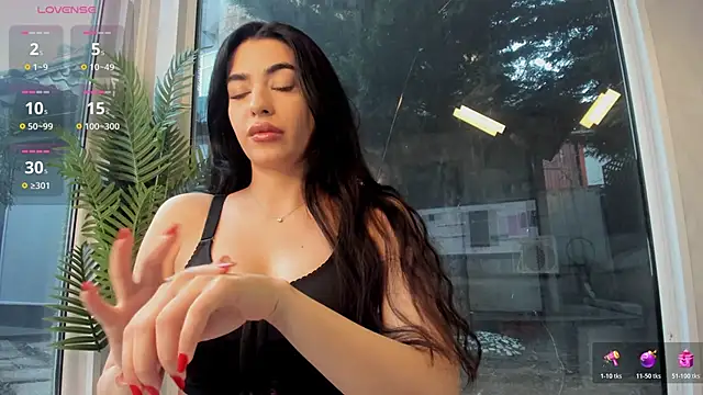 Naila18 online show from 03.10.26