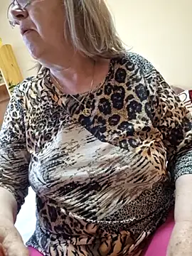 Snapshot of Margaret-milf chatting on 05.02.26 Margaret-milf online show from 05.02.26