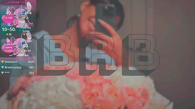 Mia Tin online show from 02.23.25