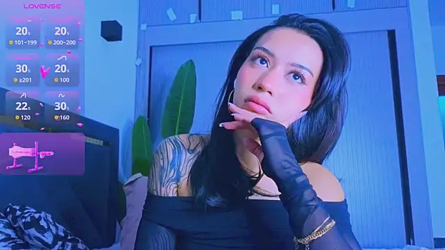 Mia Tin online show from 02.20.26